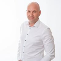 405111266_10219211082748493_4266531335700651106_n